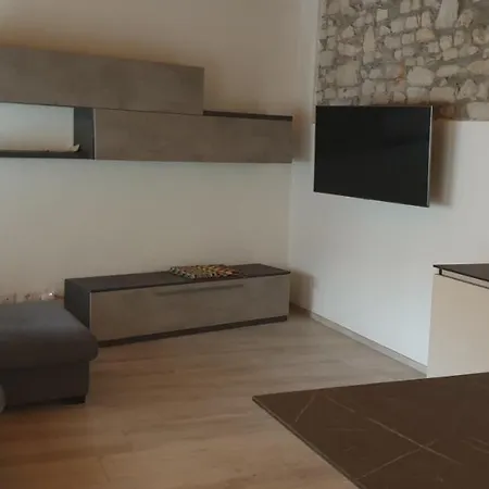 Casa Del *